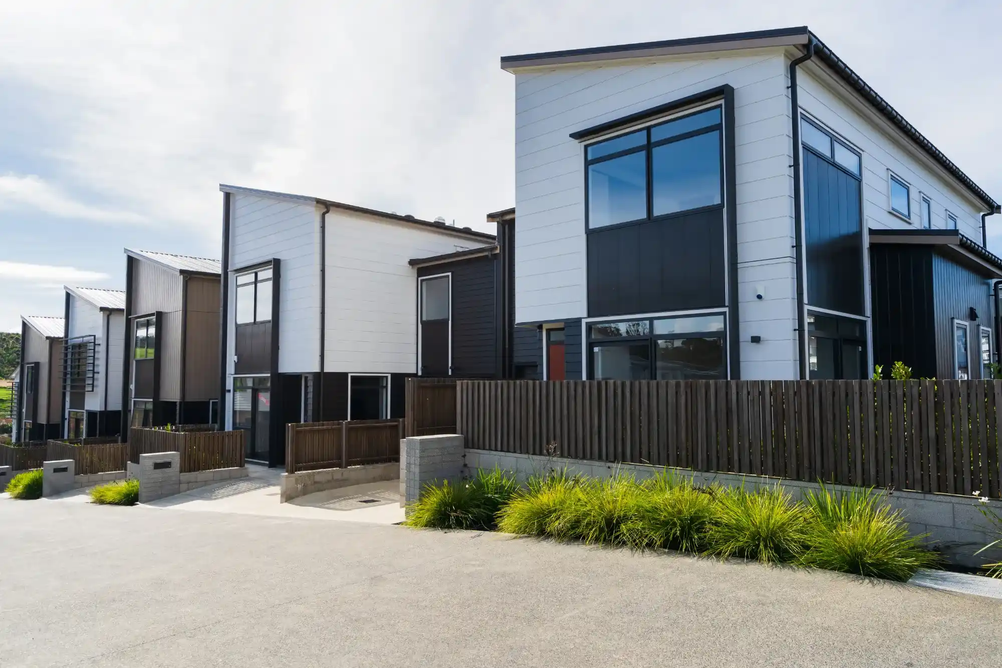 Top Plexes for Sale in Indonesia